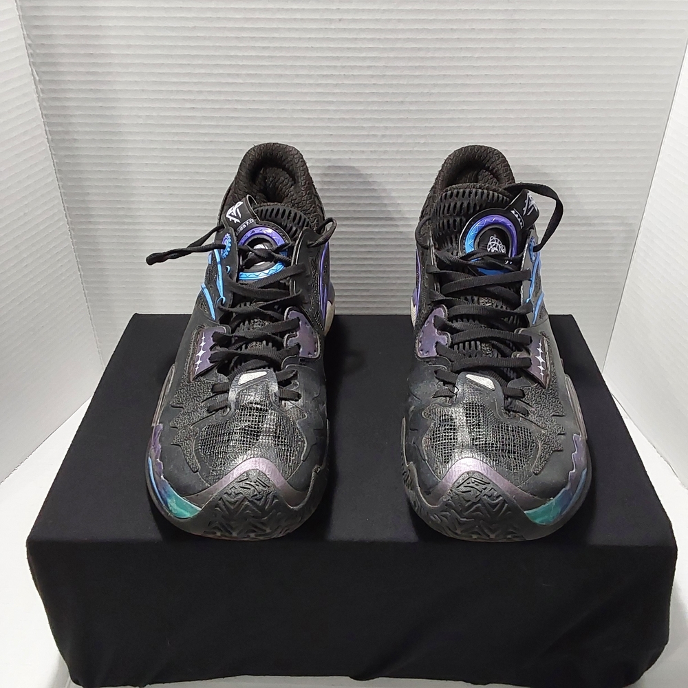 Kyrie Irving Anta Shock Wave 5 Dark Matter Basketball Shoes Men Size 8.5 GUC
